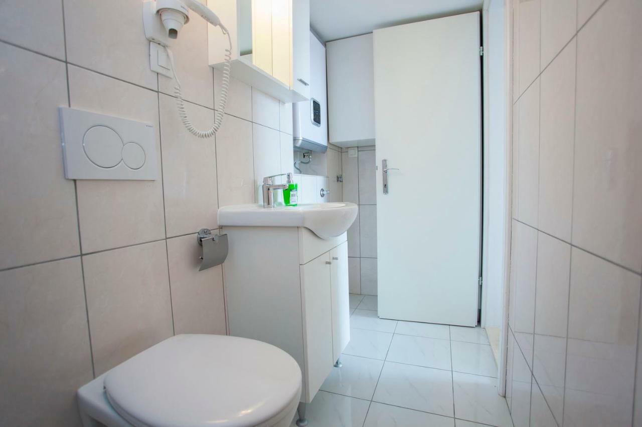 Apartments Vlado Podgora Luaran gambar