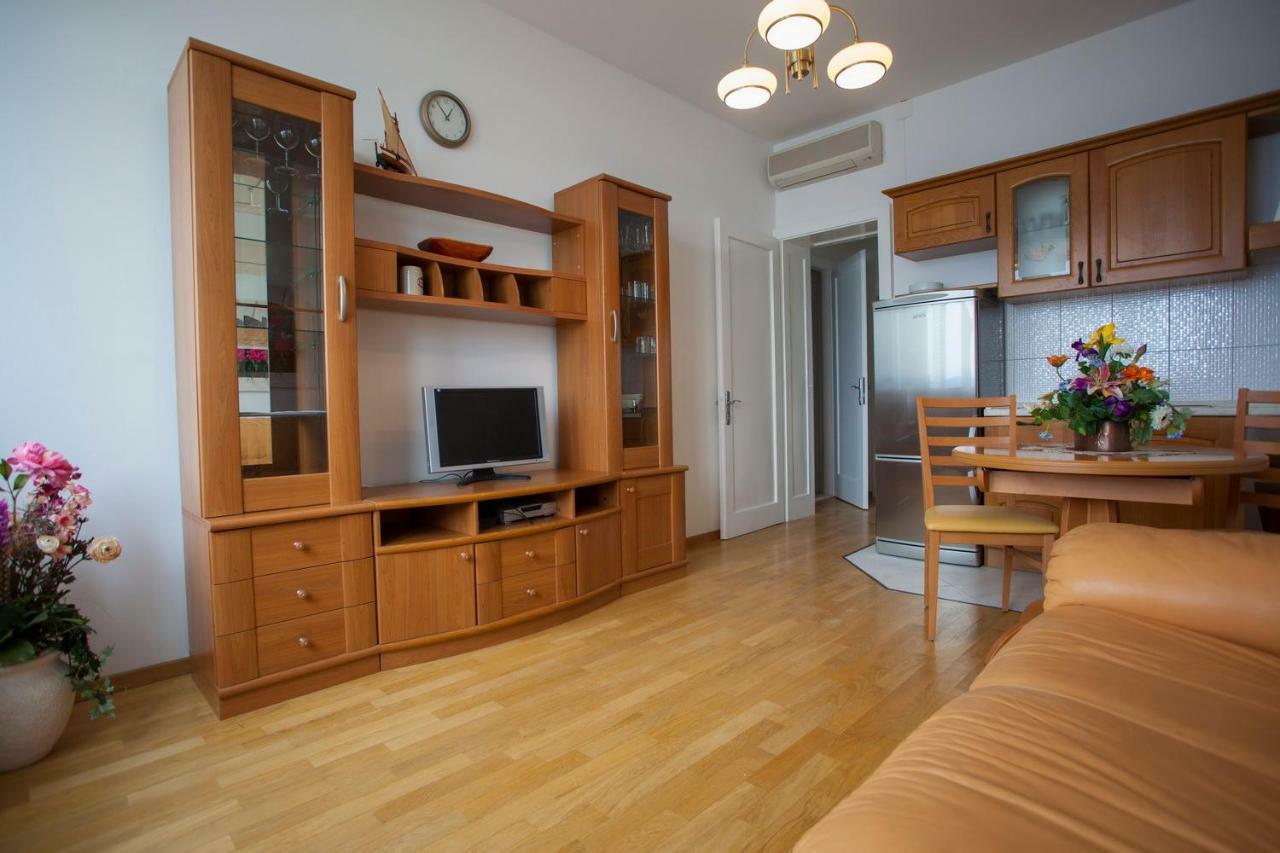 Apartments Vlado Podgora Luaran gambar