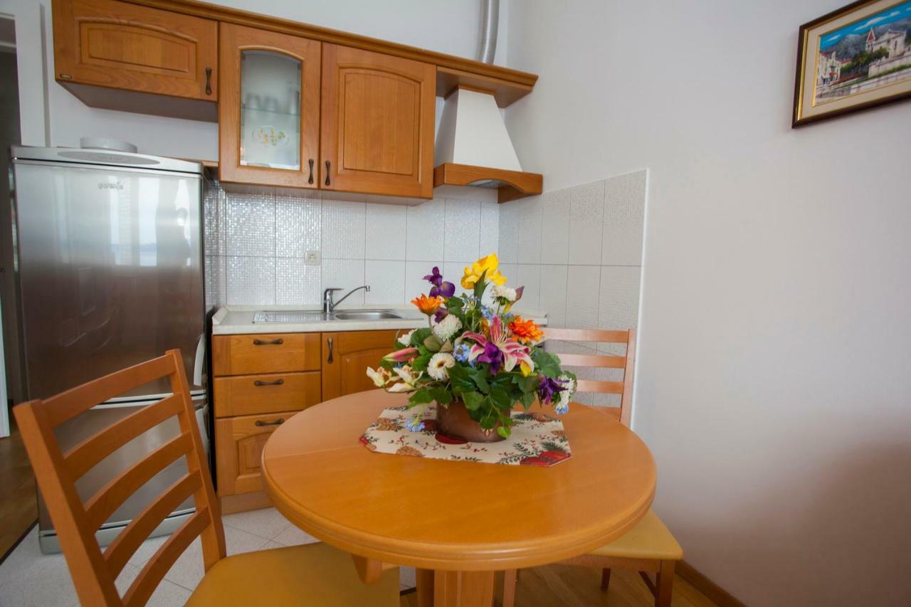 Apartments Vlado Podgora Luaran gambar