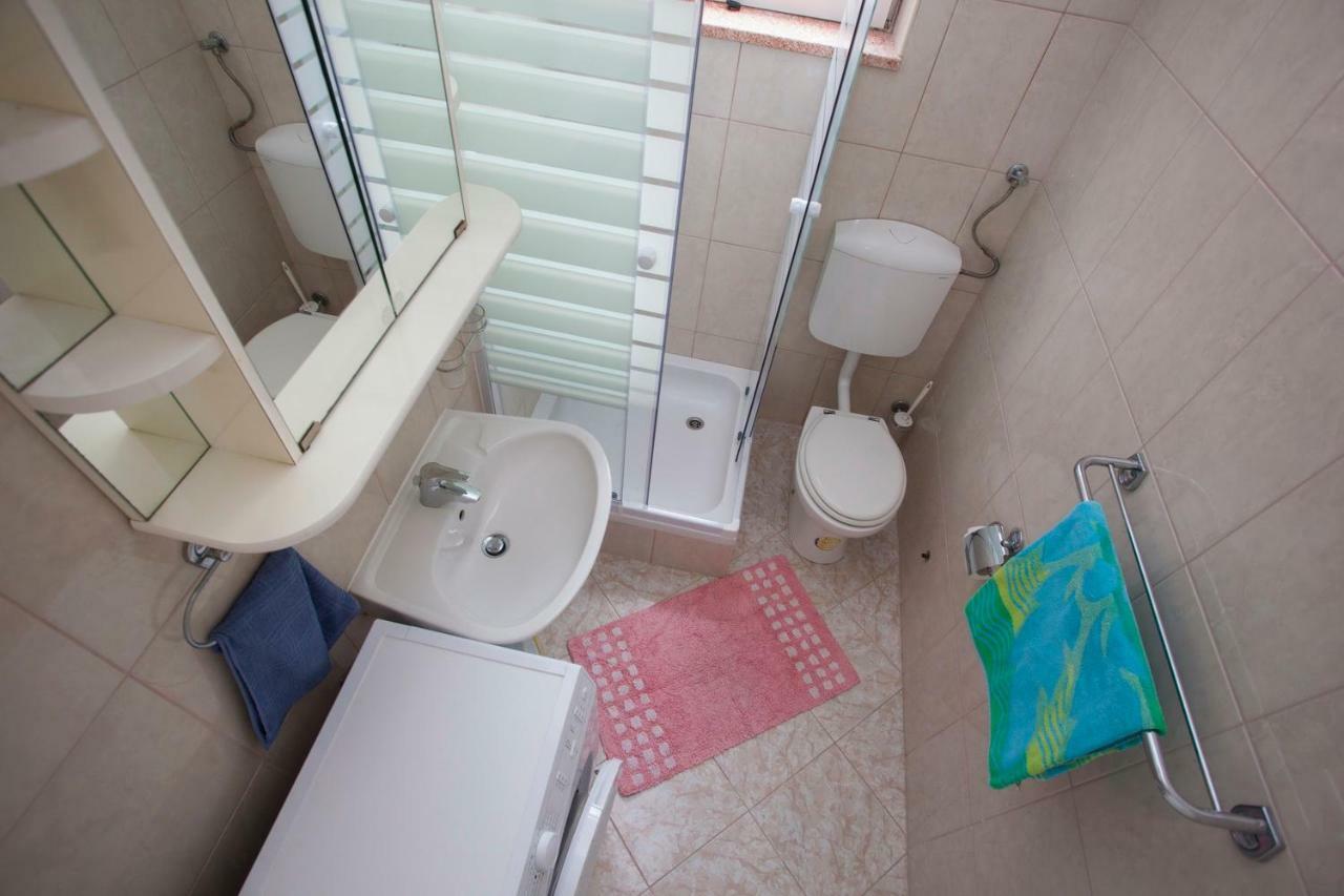 Apartments Vlado Podgora Luaran gambar