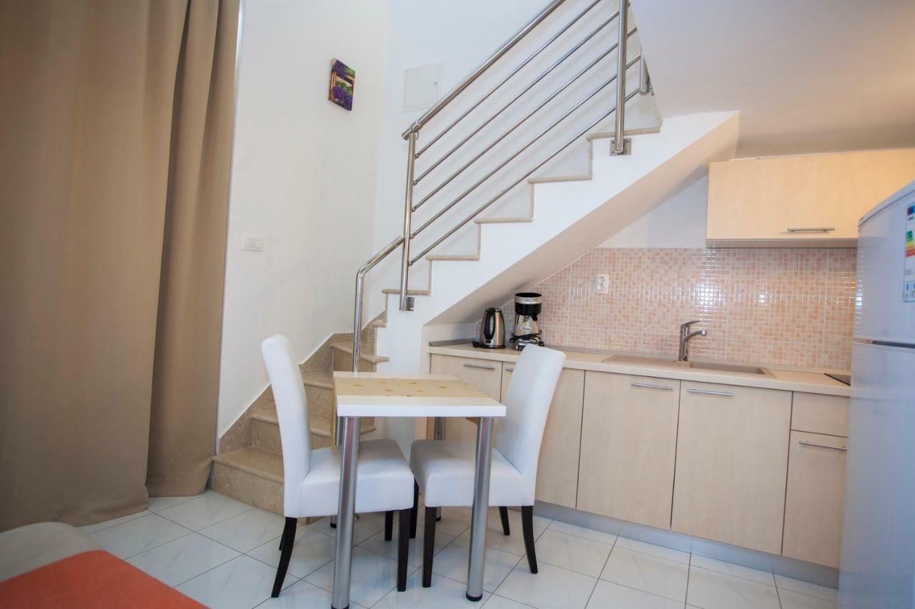 Apartments Vlado Podgora Luaran gambar